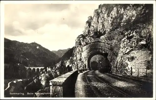 Ak Semmering in Niederösterreich, Beim Krauseltunnel, Eisenbahn in Fahrt, Dampflokomotive