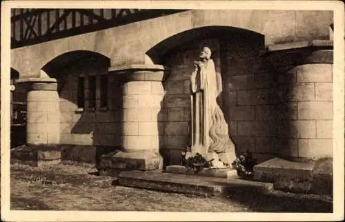 Ak Rouen Seine-Maritime, Place du Marché, Jeanne d’Arc