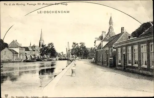 Ak Leidschendam Südholland, Straßenpartie, Kanal