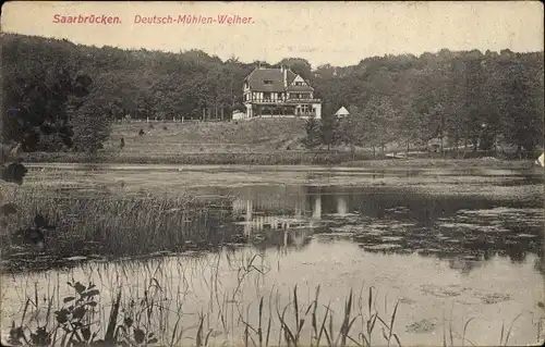 Ak Saarbrücken im Saarland, Deutsch-Mühlen-Weiher, Fachwerkhaus