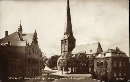 Ak Euskirchen Nordrhein Westfalen, Kirchplatz, Pfarrkirche St. Martin, Amtsgericht
