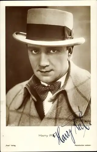 Ak Schauspieler Harry Piel, Portrait mit Hut, Fliege, Autogramm