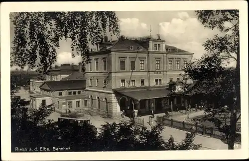 Ak Riesa an der Elbe Sachsen, Bahnhof