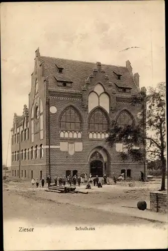 Ak Ziesar in Brandenburg, Schulhaus