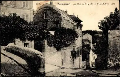 Ak Montmorency Val d'Oise, La Rue de la Grille, Die Institution