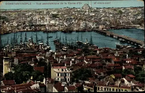 Ak Istanbul Konstantinopel Türkei, Panoramablick auf das Goldene Horn und die alte Brücke
