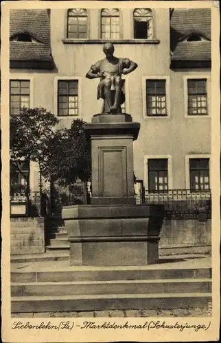 Ak Siebenlehn Großschirma in Sachsen, Marktdenkmal, Schusterjunge