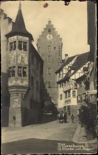 Foto Ak Meersburg am Bodensee, Obertor, Bären, Ochsengespann