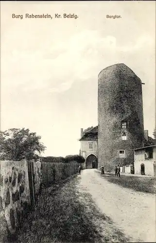 Ak Raben Rabenstein im Fläming, Burg Rabenstein, Burgtor