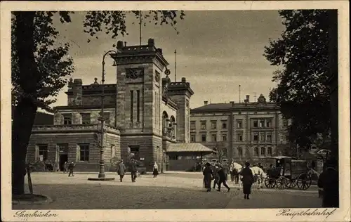 Ak Saarbrücken im Saarland, Hauptbahnhof, Pferdekutsche