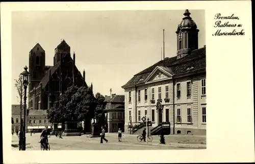 Ak Prenzlau in der Uckermark, Rathaus und Marienkirche