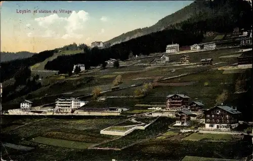 Ak Leysin Kanton Waadt und Bahnhof Village