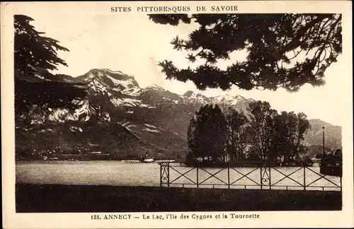 Ak Annecy Haute Savoie, See, Ile des Cygnes, la Tournette