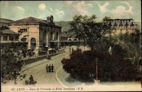 Ak Lyon Rhône, Gare de Perrache, Hotel Terminus