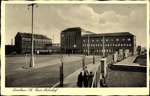 Ak Zwickau in Sachsen, Bahnhof, Vorplatz, Straßenbahn