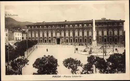 Ak Massa Toscana, Piazza Umberto