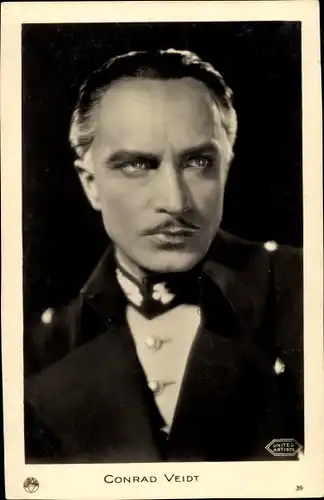 Ak Schauspieler Conrad Veidt, Portrait, Uniform