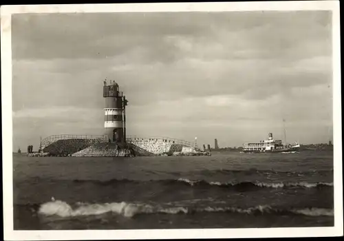 Ak Friedrichsort Kiel, Leuchtturm, Laboe, Marineehrenmal, Ausflugsdampfer