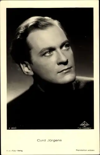 Ak Schauspieler Curd Jürgens, Porträt