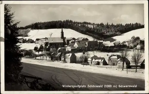 Ak Schönwald im Schwarzwald, Panorama, Winter, Kirche