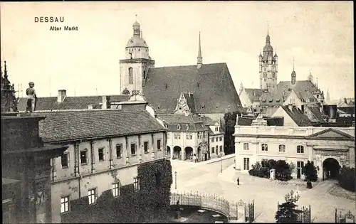 Ak Dessau Sachsen Anhalt, Alter Markt, Rathaus, Kirche