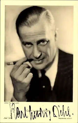 Ak Schauspieler Karl Ludwig Diehl, Portrait mit Zigarette, Autogramm