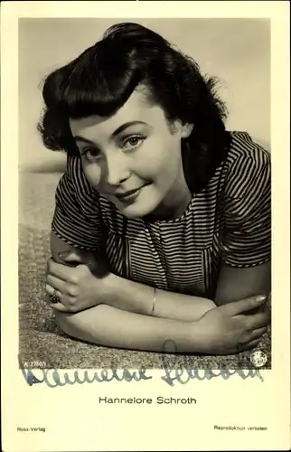 Ak Schauspielerin Hannelore Schroth, Portrait, Autogramm