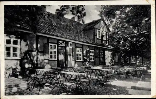 Ak Hameln in Niedersachsen, Restaurant Forsthaus Heisenküche, Inh. E. Pieper, Terrasse