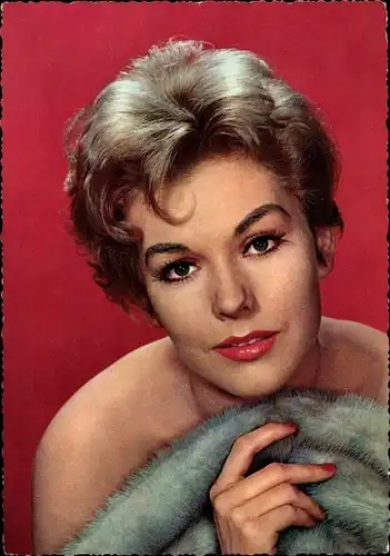 Ak Schauspielerin Kim Novak, Portrait, Boys Night out