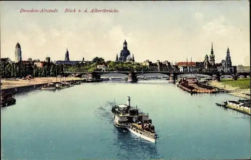 Ak Dresden Altstadt, Blick von der Albertbrücke, Dampfer