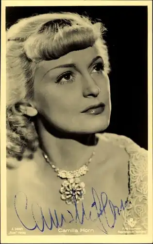 Ak Schauspielerin Camilla Horn, Portrait, Halskette, Autogramm