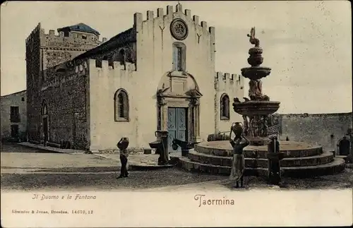 Ak Taormina Sicilia, Il Duomo e la Fontana