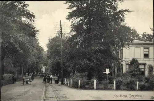Ak Apeldoorn Gelderland, Dorpstraat