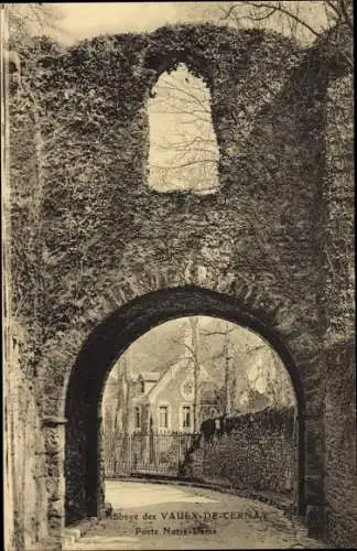 Ak Cernay la Ville Yvelines, Abtei Vaux de Cernay, Porte Notre-Dame