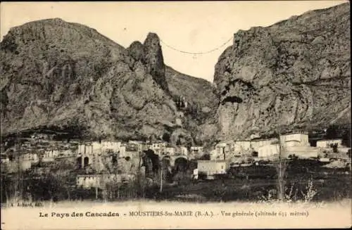 Ak Moustiers Sainte Marie Alpes de Haute Provence, vue generale
