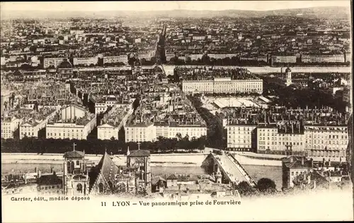 Ak Lyon Rhône, vue panoramique prise de Fourviere