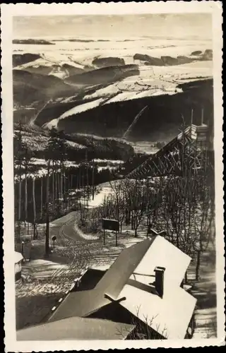 Ak Geising Altenberg im Erzgebirge, Berg, Friedensschanze, Winter