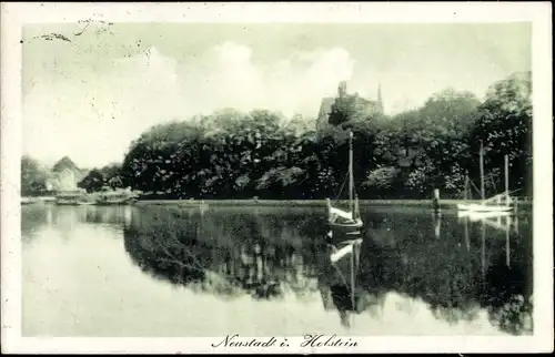 Ak Neustadt in Holstein, See, Boote