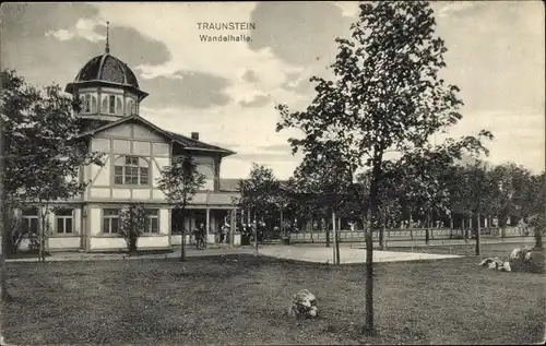 Ak Traunstein in Oberbayern, Wandelhalle