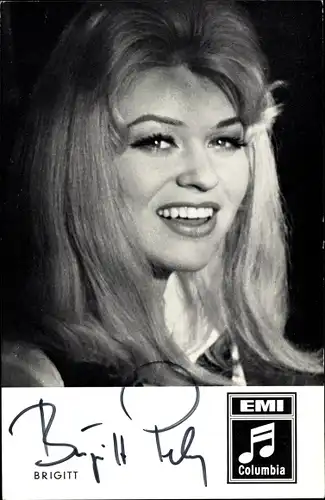 Autogramm Sängerin Brigitt Petzy, Portrait, Autogramm