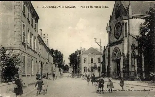 Ak Mourmelon le Grand Marne, Rue du Marechal Joffre