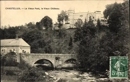 Ak Chastellux sur Cure Yonne, Vieux Pont, Vieux Chateau