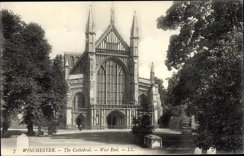 Ak Winchester Südostengland, Kathedrale, West End