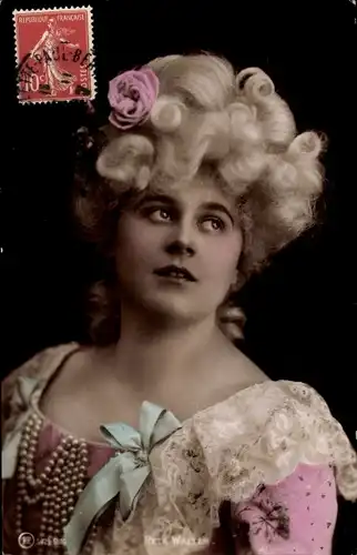 Ak Opernsängerin Reta Walter, Portrait