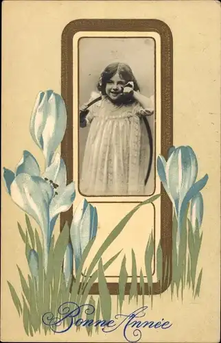 Präge Litho Glückwunsch Neujahr, Mädchen, Blaue Blumen