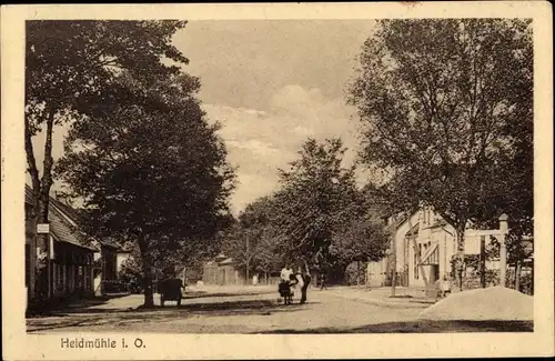 Ak Heidmühle Schortens in Friesland, Straßenpartie