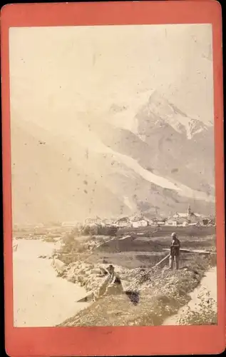 CdV Chamonix Kanton Waadt, Fernblick zum Ort, Gebirge