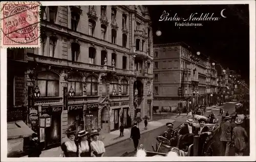 Ak Berlin Mitte, Friedrichstraße, Nachtleben, Geschäfte, Passanten, Automobil