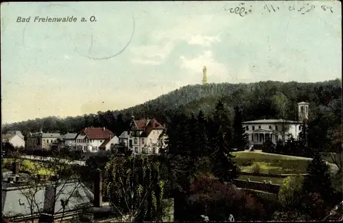 Ak Bad Freienwalde an der Oder, Teilansicht, Villen, Turm, Wald