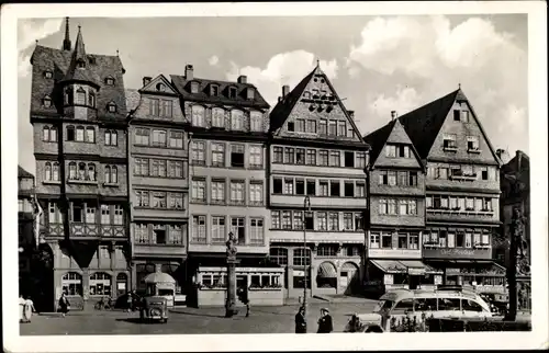 Ak Frankfurt am Main, Straßenpartie, Autobus, Geschäfte